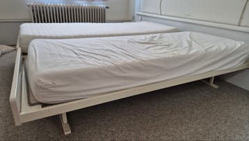 GRATIS  2 x 1 persoons bed