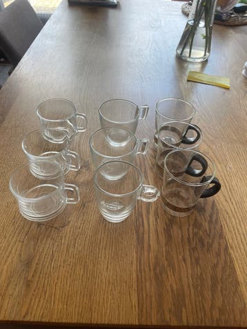 Gratis 9 Thee Glazen