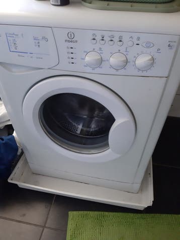 Gratis wasmachine, 9 jaar, altijd goed gewass., geen lekkag,