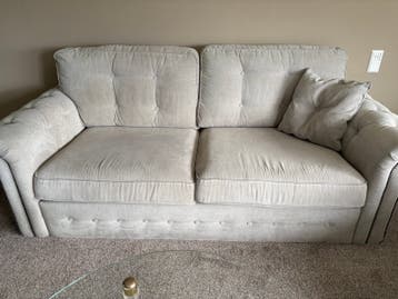 Comfortabele 3-zitsbank met klassieke details