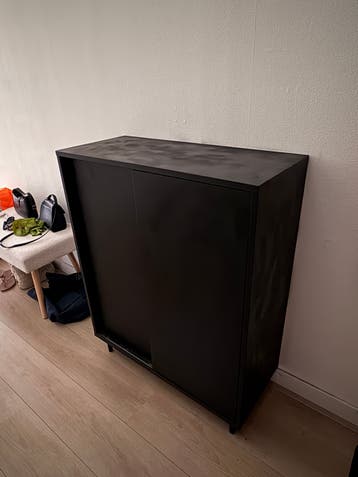 GRATIS / FREE – Schoenenkast / Shoe Cabinet