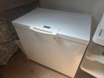 Bosch Vriezer - 155 liter - Functioneert prima