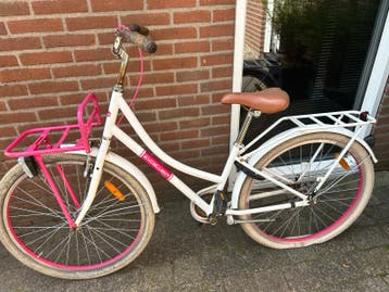 Gratis Opknapper damesfiets - Kettingkast kapot, band lek