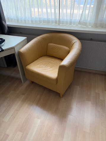 Comfortabele Gele Leren Fauteuil