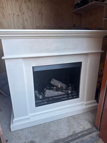 witte schouw haard kachel