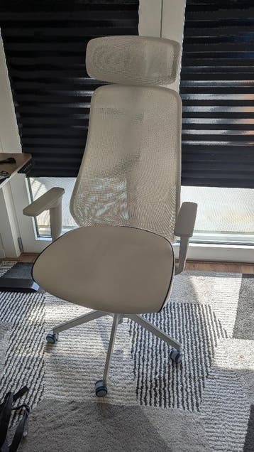 Gaming chair