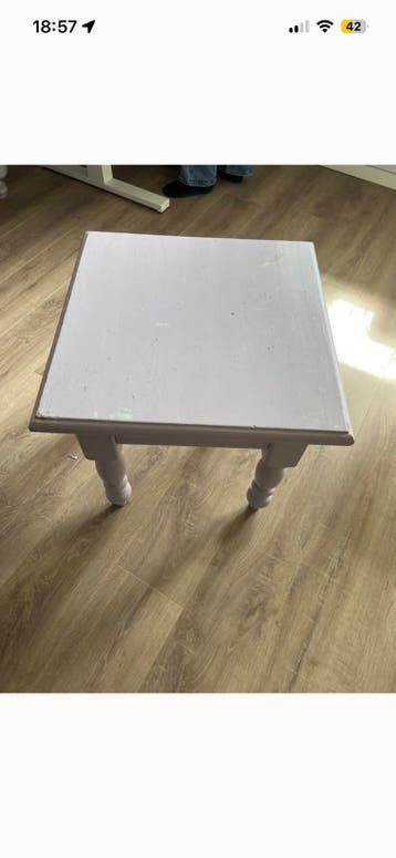 Gratis houten tafeltje 50x50