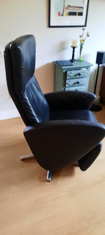 Zwarte Leren Relaxfauteuil met Verstelbare Rugleuning
