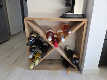 Steigerhouten wijnrek