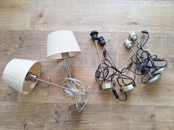 Gratis 3 sets van lampenvoeten zilver- en goudkleurig