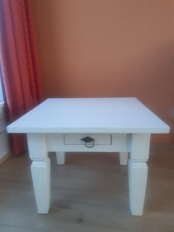houtentafeltje