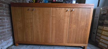 Houten dressoir/kast met deuren en planken