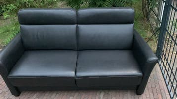 Comfortabele zwarte leren bank - Twee persoons