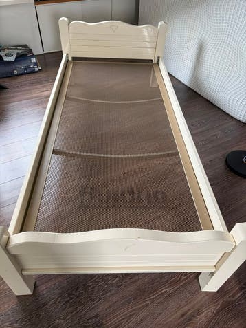Eenpersoons bedframe met spiraalbodem