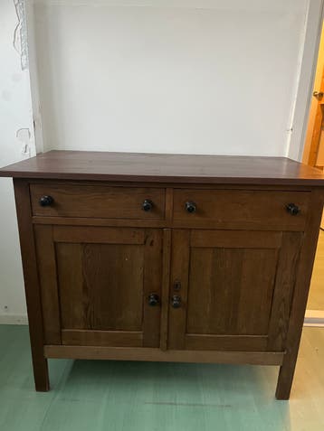 Dressoir van hout - gratis af te halen!