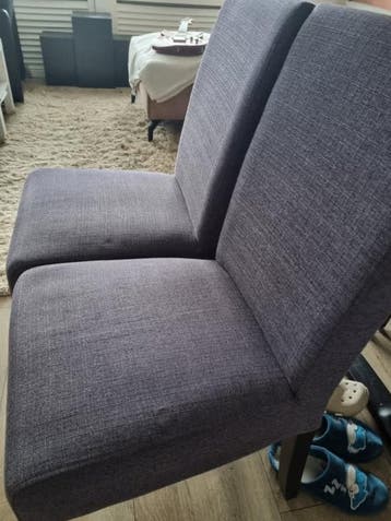 FREE – 4 Dining Chairs – Pickup in Arnhem