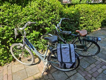 Twee gebruikte fietsen - gratis af te halen