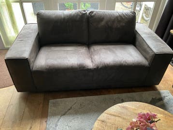 Comfortabele 2-zitsbank in ruw leer