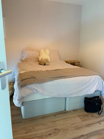 Bed GRATISA!