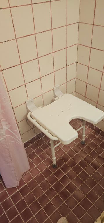 Badkamerstoeltje