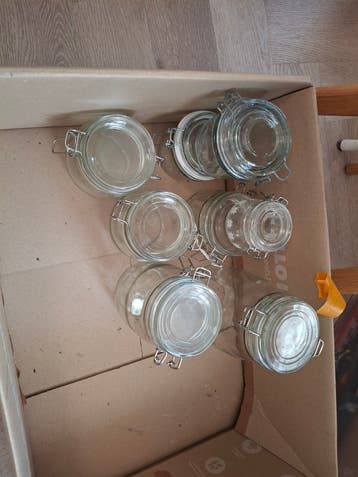Gratis Glazen Potten met Beugelsluiting