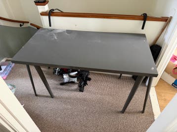 Gratis bureau (ikea)