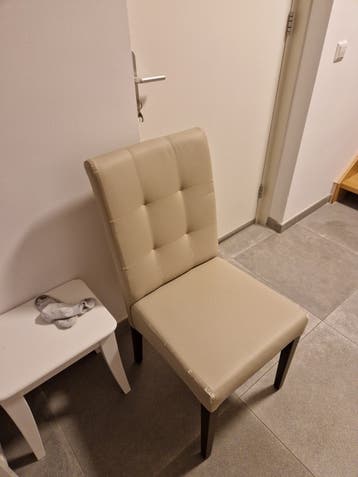Eetkamerstoel beige kunstleer - Gebruikt - 6 pcs