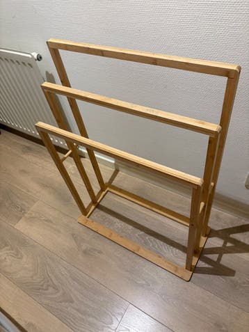 Bamboo rek gratis op te halen