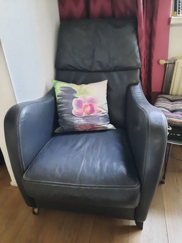 Gratis afhalen: stevige, kalfslederen relaxfauteuil