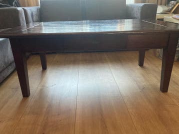 Robuuste Klassieke Salontafel Hout met fijne opbergLade