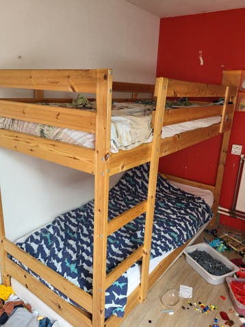 Gratis stapelbed incl lattenbodems