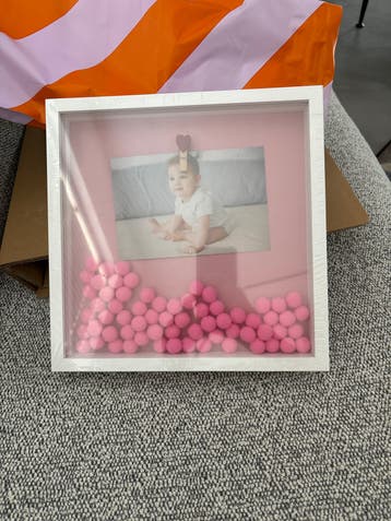 Fotolijst 10x15cm met roze pompons - Nieuw