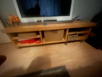 tv meubel met wielen - gratis af te halen
