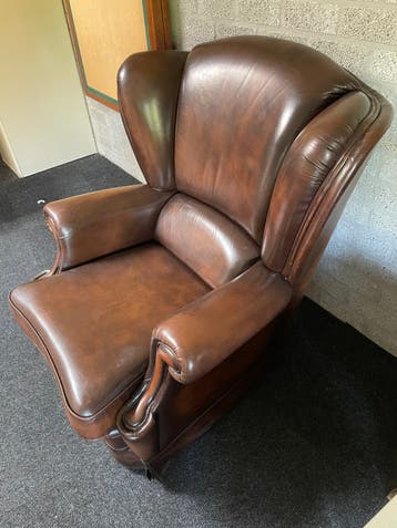Gratis leren fauteuil