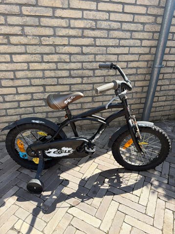 Gratis! Kinderfiets met zijwieltjes - Zwart, 16 inch