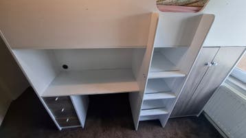 Witte hoogslaper met bureau en kast - Wit/Hout