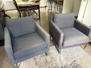 GRATIS 2 grijze fauteuils
