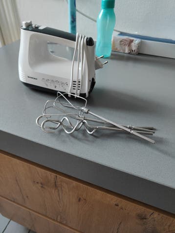 SilverCrest Handmixer - Krachtig en Veelzijdig Keukenhulpje