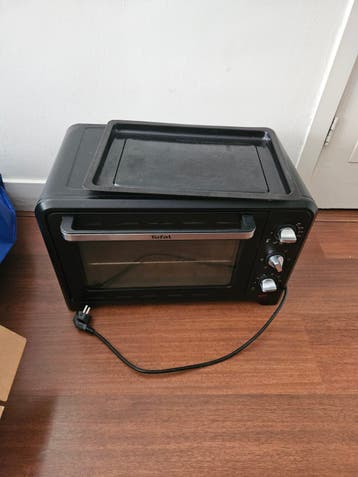 Tefal oven, compact model