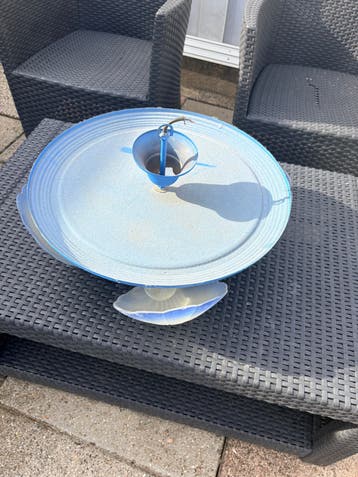 Unieke blauwe plafondlamp met schelpen en kristallen