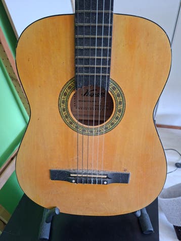 Akoestische gitaar met houder - Gratis afhalen