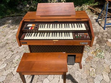 Gratis: Cosmovox X365L orgel