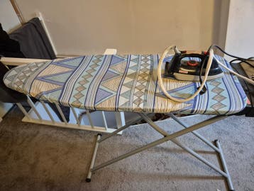 Leifheit Strijkijzer met Strijkplank (160x45cm)