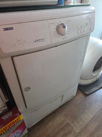 Zanussi droger met defect, gratis af te halen