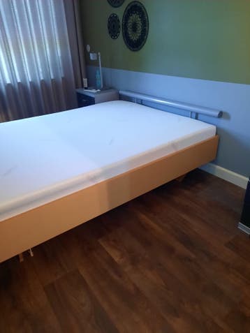 Bed in goede staat (25.06 of 26.06 ophalen!!)