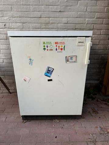 Vieze Bosch koelkast – gratis af te halen