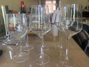 Free wine glasses