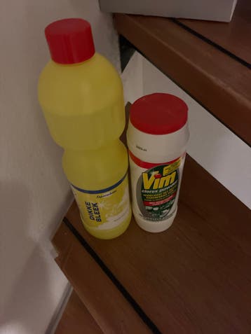 Dikke Bleek en Vim Clorex Poeder - Gratis op te halen