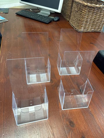 4x Folderbakjes / Displayhouders - Gratis afhalen