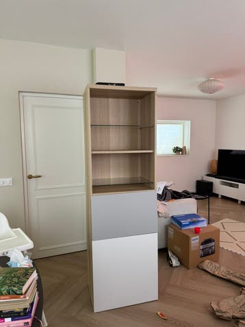 Gratis ikea besta kast